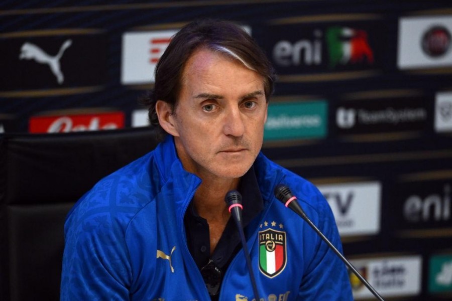 Roberto Mancini durante una conferenza stampa