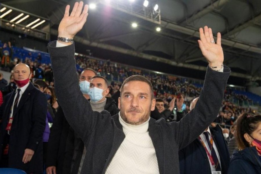 Totti ringrazia i tifosi della Roma (Getty Images)