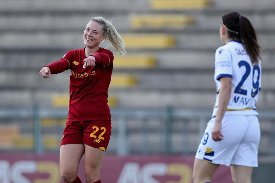 Sophie Roma esulta dopo un gol contro l'Hellas Verona (AS Roma via Getty Images)