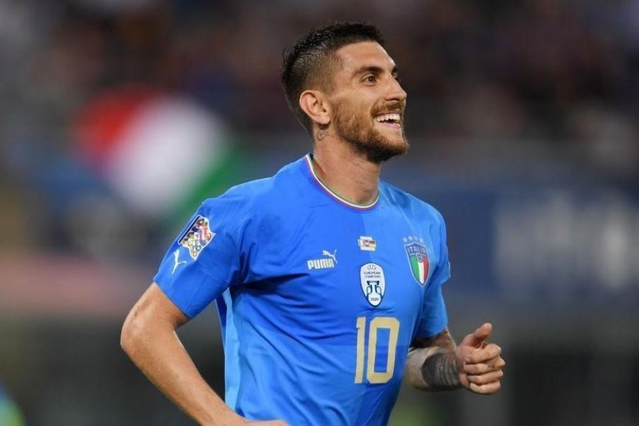 Lorenzo Pellegrini con la maglia dell'Italia (Getty Images)