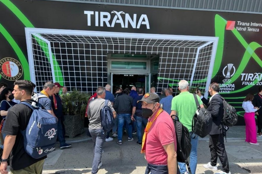 L'arrivo a Tirana