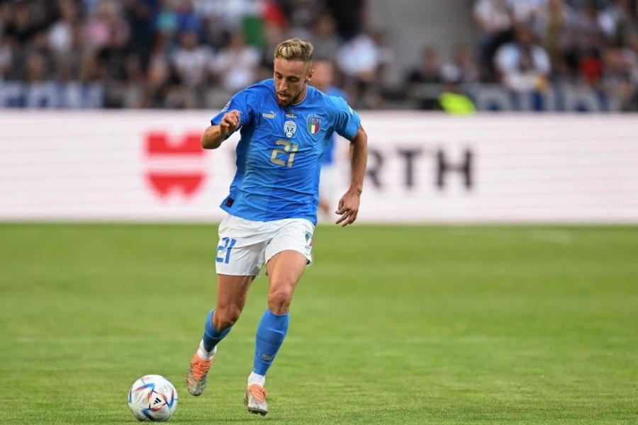 Davide Frattesi con la maglia della Nazionale