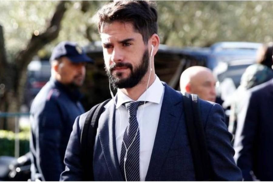 Isco, svincolato, è in trattative avanzate con la Roma