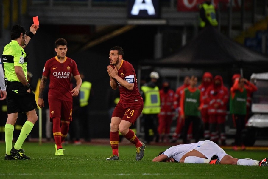 L'espulsione di Alessandro Florenzi nella partita con l'Empoli, di LaPresse