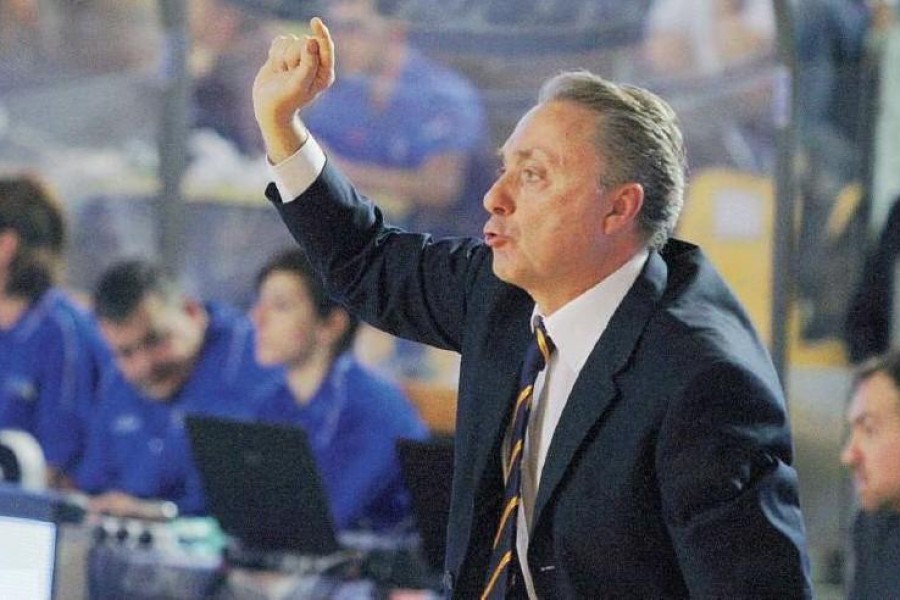 Coach Piero Bucchi (Foto Paolo Pizzi)