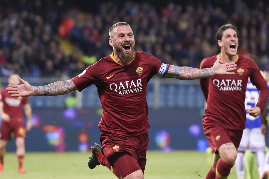 L'esultanza di Daniele De Rossi, di LaPresse