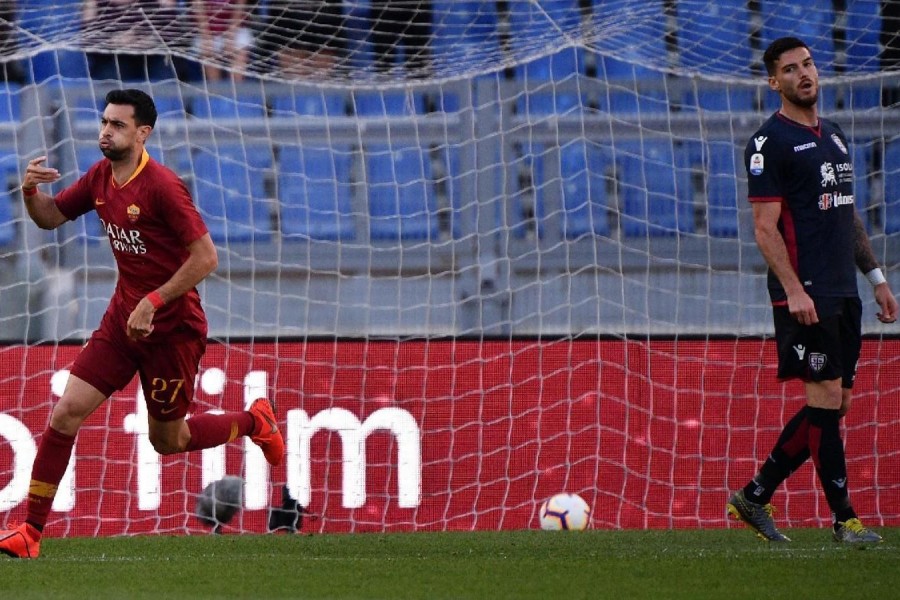 Javier Pastore esulta dopo il gol al Cagliari, di LaPresse