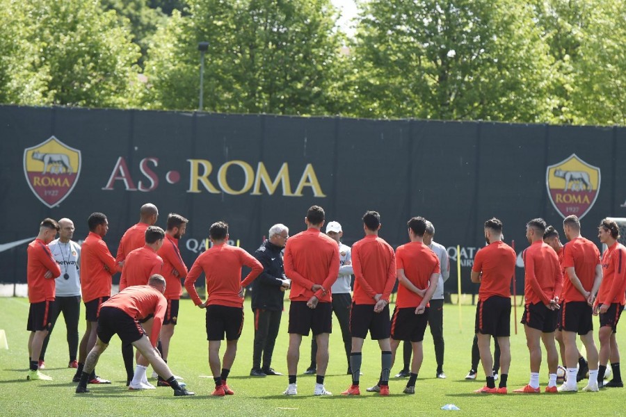 La squadra a lavoro a Trigoria, di LaPresse