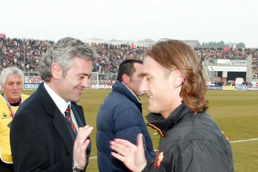 Franco Baldini e Francesco Totti nella stagione 2003-04, di LaPresse