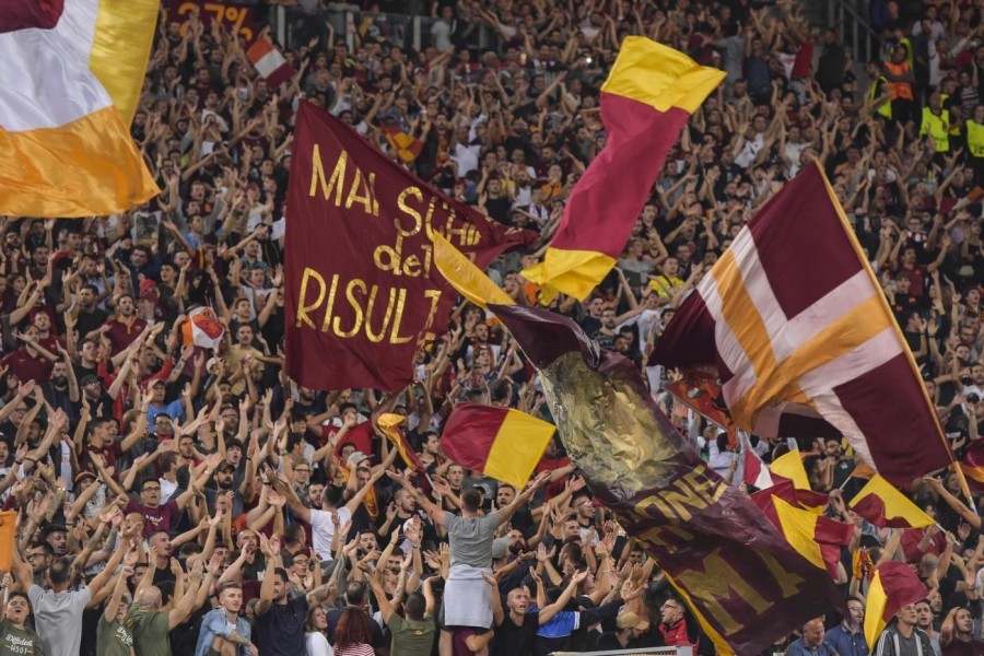 La Curva Sud dello stadio Olimpico, di LaPresse