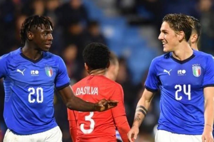 Kean e Zaniolo con la maglia azzurra, di LaPresse