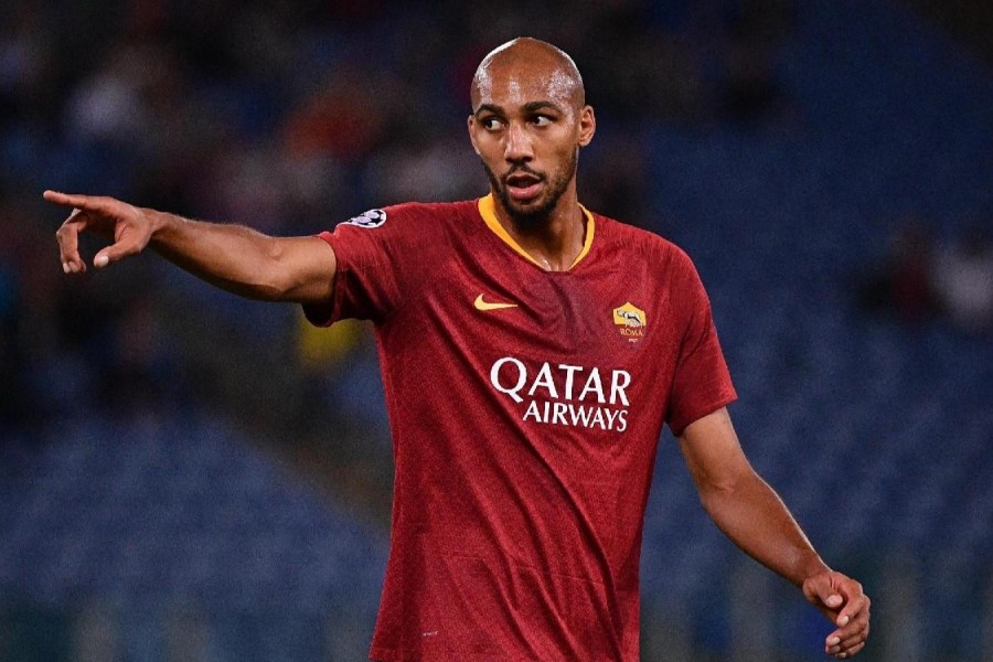 Steven Nzonzi può lasciare la Roma dopo una stagione, di LaPresse