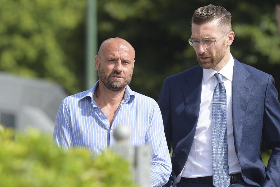 Gianluca Petrachi a Trigoria con De Sanctis, di LaPresse