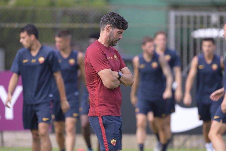 Il tecnico Paulo Fonseca a Trigoria, di LaPresse