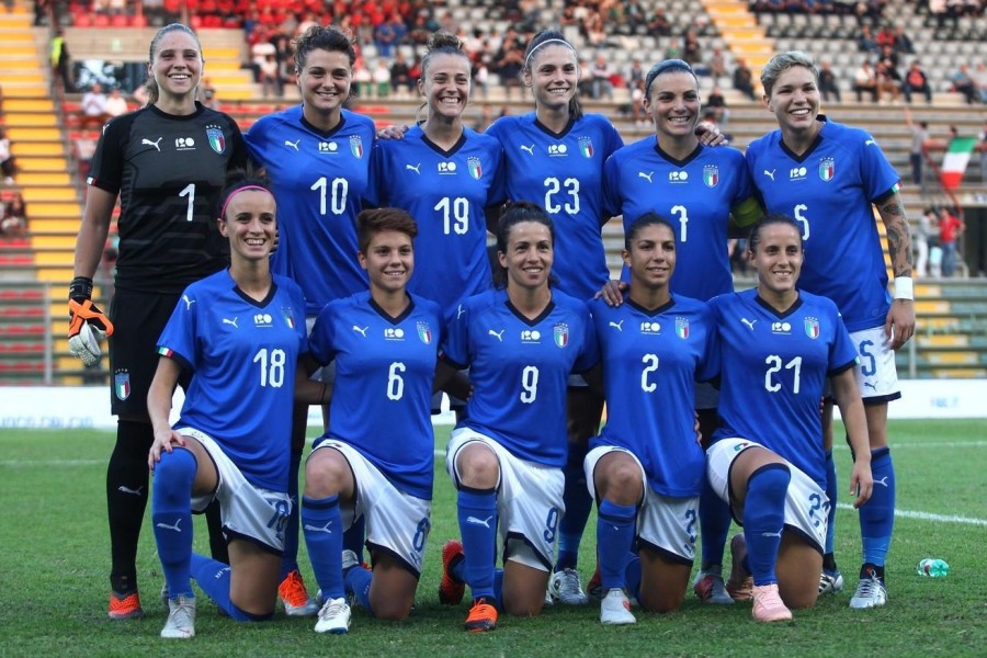 Le giallorosse Bartoli e Giugliano con la maglia della Nazionale, di LaPresse