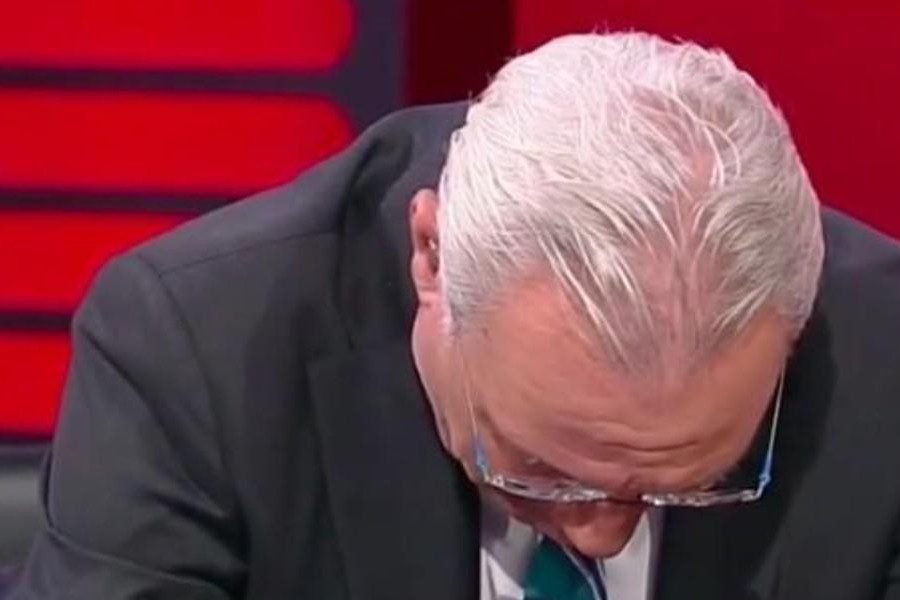 Hristo Stoichkov in lacrime durante la diretta tv