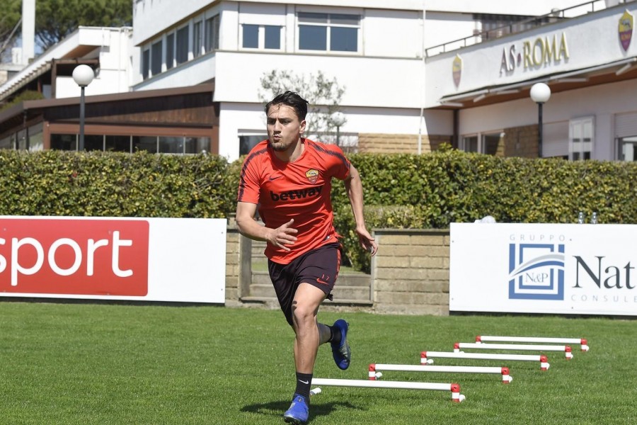 Cengiz in allenamento a Trigoria, di LaPresse