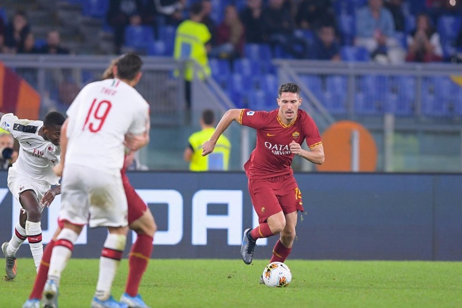 Mert Cetin in azione durante Roma-Milan, di LaPresse