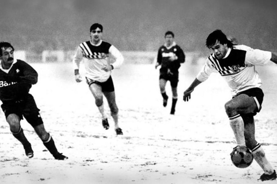 Un azione di Dynamo Dresda-Roma del 1988