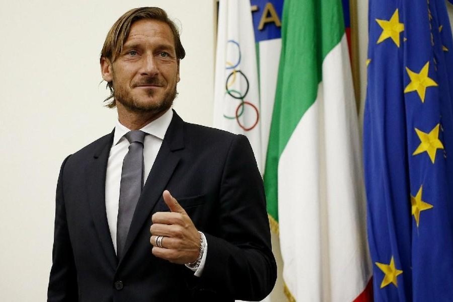 Francesco Totti è uno degli ambasciatori di Euro 2020, di LaPresse
