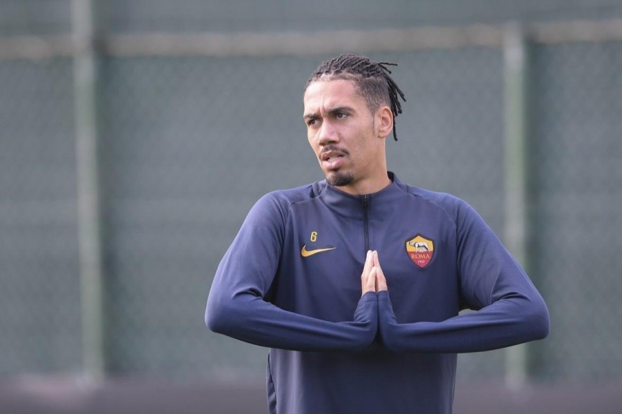 Chris Smalling, 30 anni, si allena a Trigoria, di LaPresse