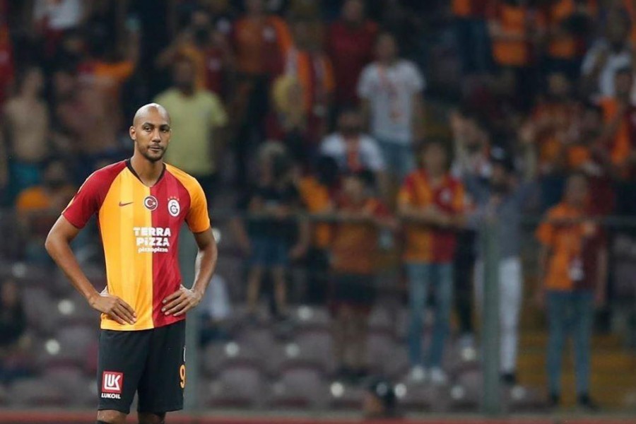Nzonzi con la maglia del Galatasaray