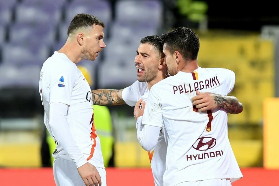 Dzeko, Kolarov e Pellegrini esultano a Firenze, di LaPresse