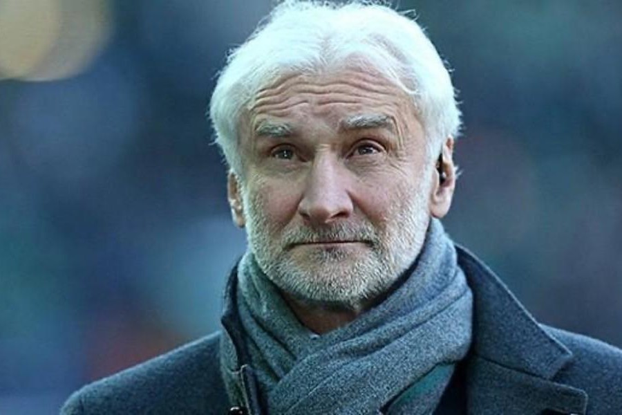 Rudi Völler, ex attaccante della Roma e dirigente del Bayer Leverkusen, durante un'intervista