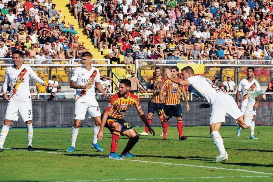 Il gol di Edin Dzeko che ha deciso la sfida dell’andata allo stadio di via del Mare