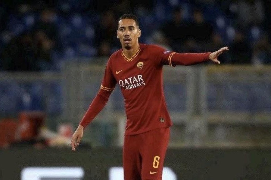 Chris Smalling è arrivato in prestito dal Manchester United, di Mancini