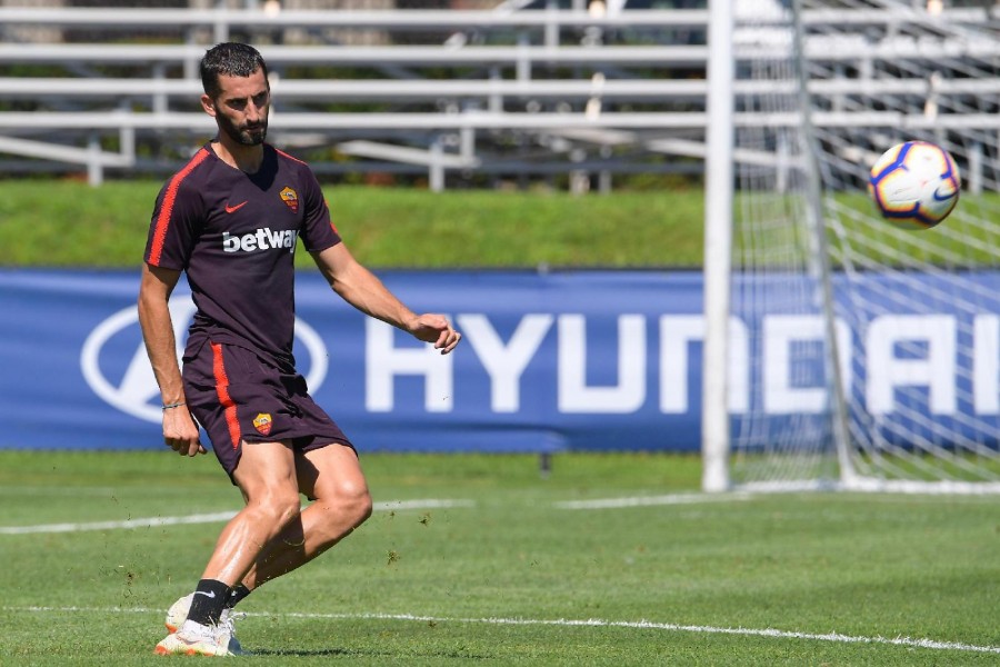 Gonalons durante l'allenamento della Roma