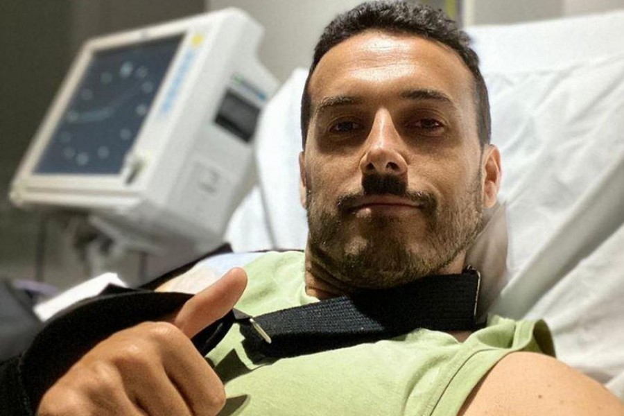 Pedro Rodriguez al termine dell'operazione alla spalla