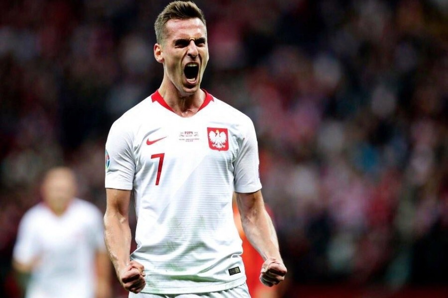 Arkadiusz Milik con la maglia della Polonia