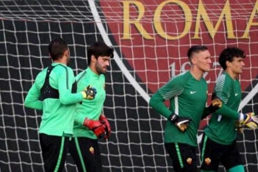 Zamarion a Trigoria con Lobont, Alisson e Skorupski