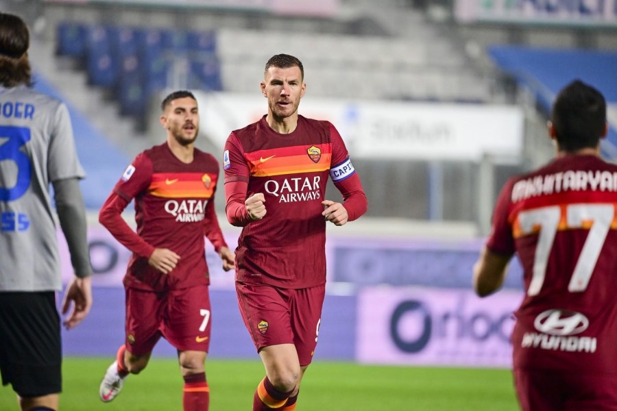 Dzeko esulta dopo il gol dell'1-0 segnato contro l'Atalanta, di LaPresse