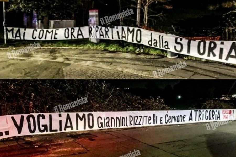 Lo striscione esposto davanti al Fulvio Bernardini, di Mancini