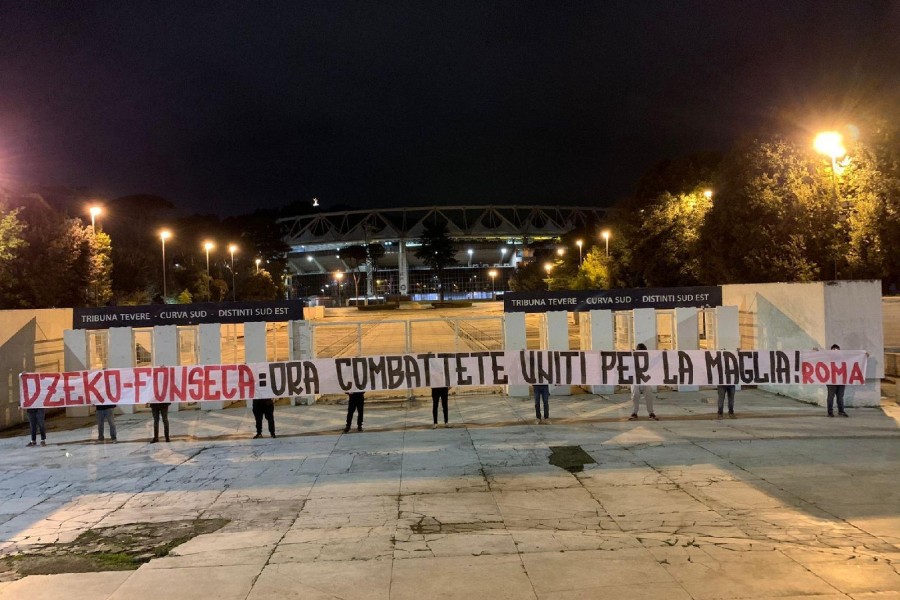 Striscione Dzeko-Fonseca