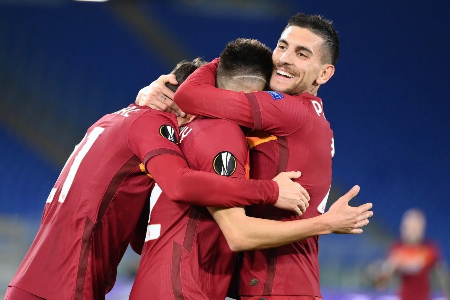 Esultanza al gol di El Shaarawy, di LaPresse