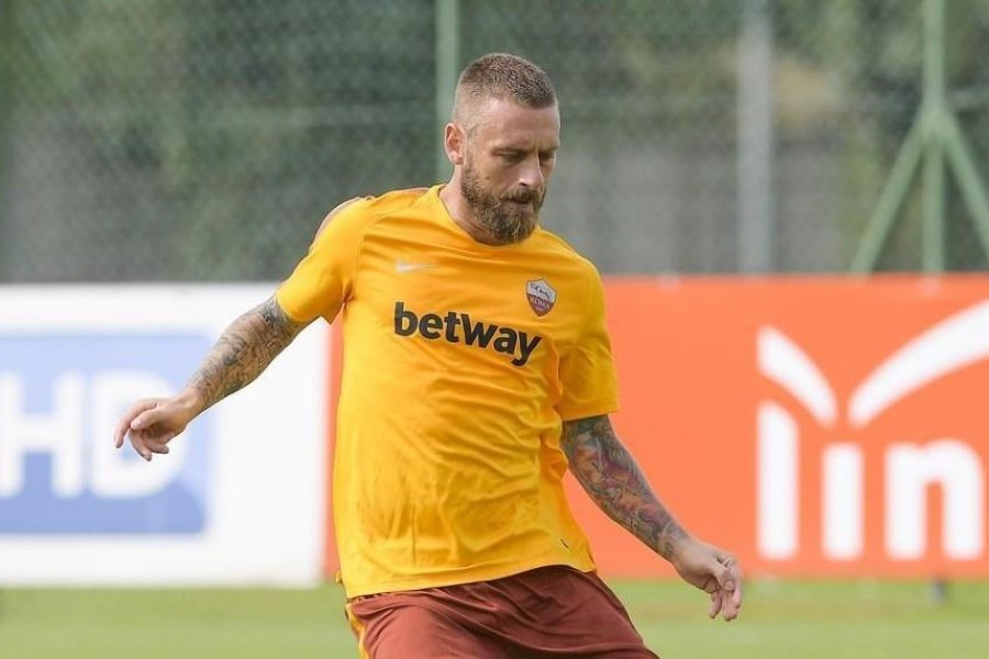 De Rossi in allenamento oggi a Trigoria, di LaPresse