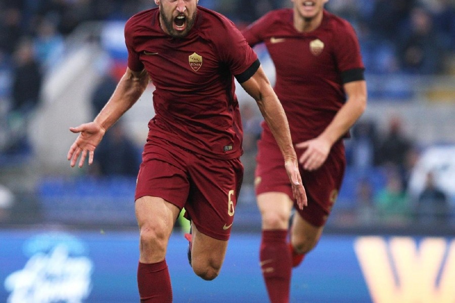 Kevin Strootman in Lazio-Roma del 2016