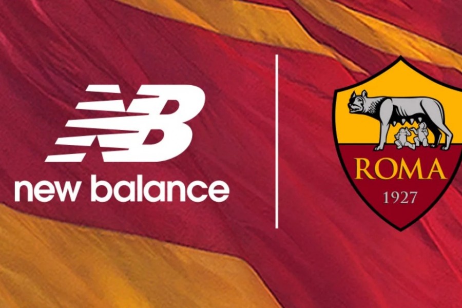 I logo di New Balance e della Roma