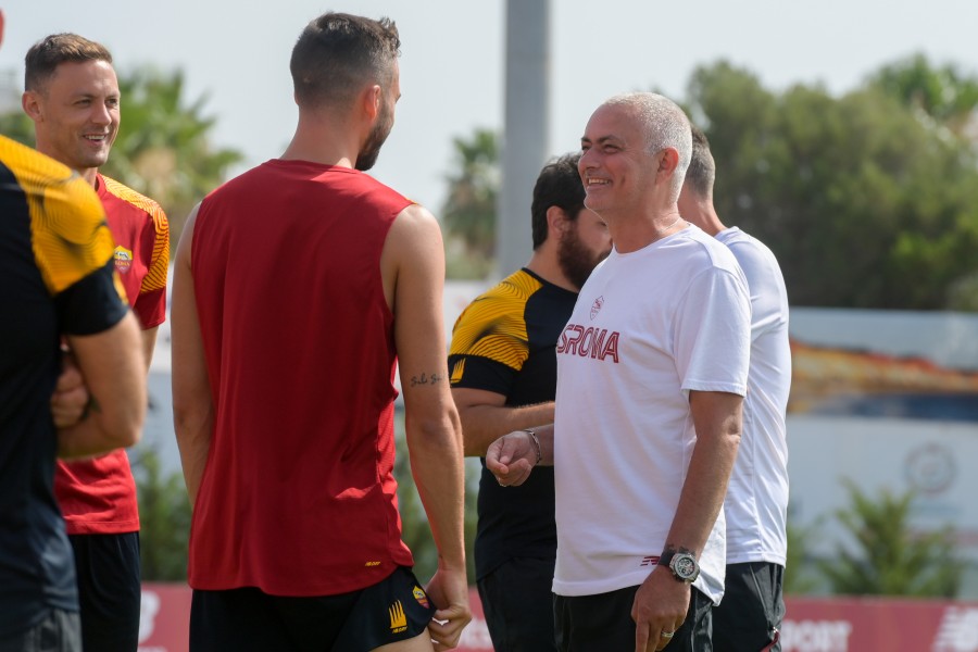 Mourinho e Cristante (As Roma via Getty Images)