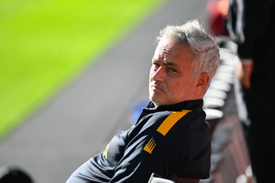 Mourinho (As Roma via Getty Images)