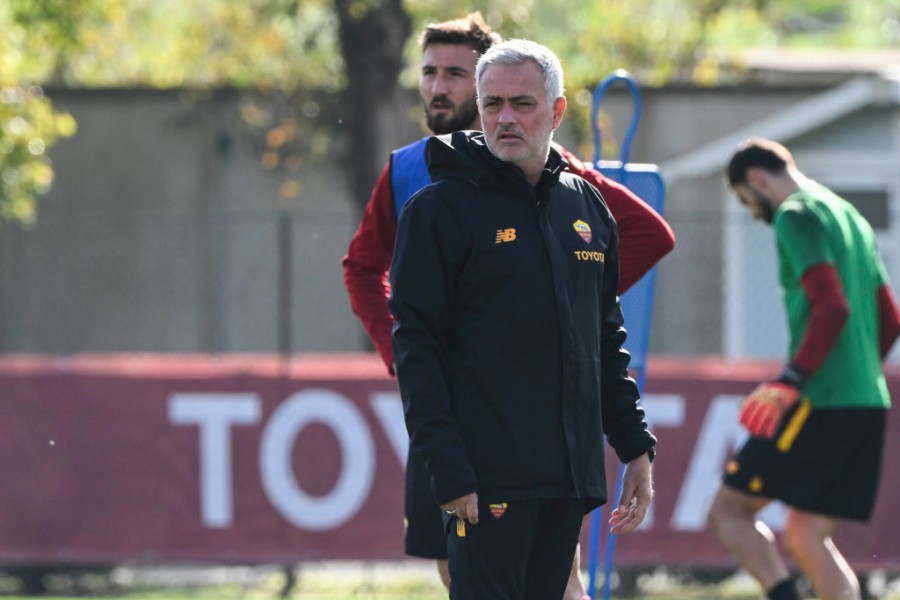 Mourinho (As Roma via Getty Images)