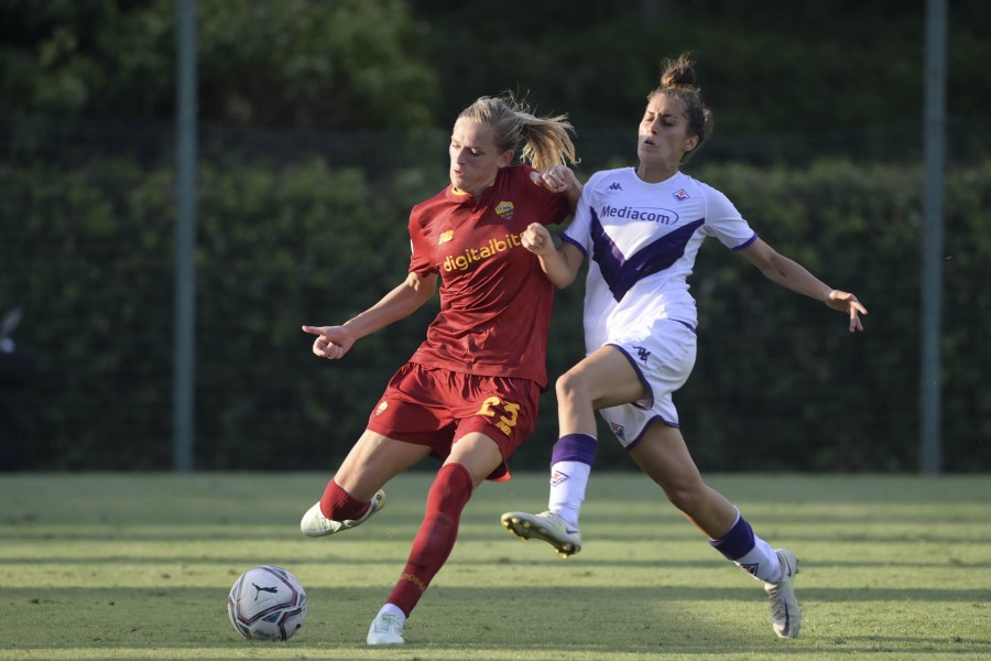 Carina Wenninger in azione contro la Fiorentina