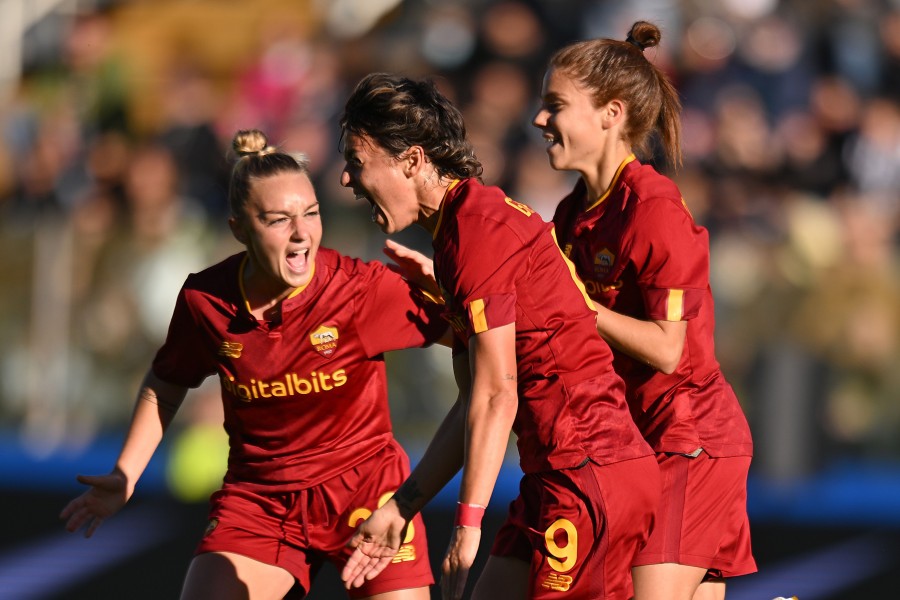 La gioia di Giacinti dopo il gol del temporaneo 1-0