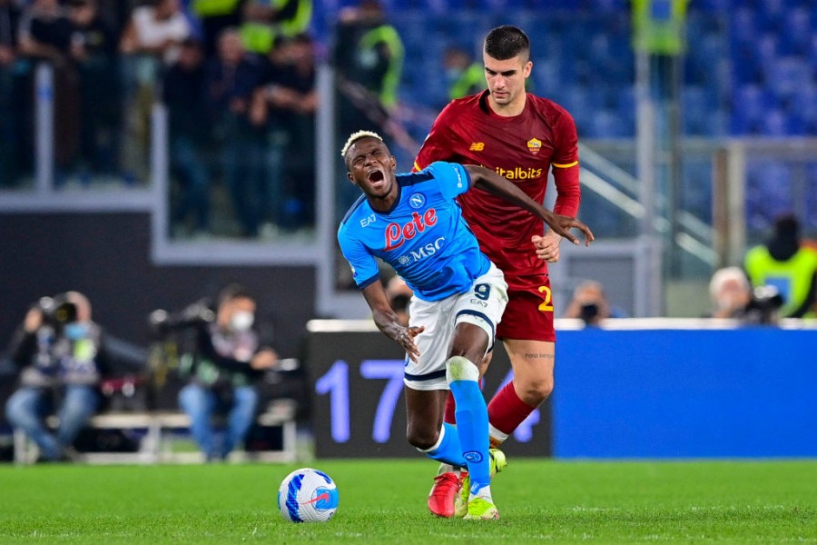 Victor Osimhen contro la Roma