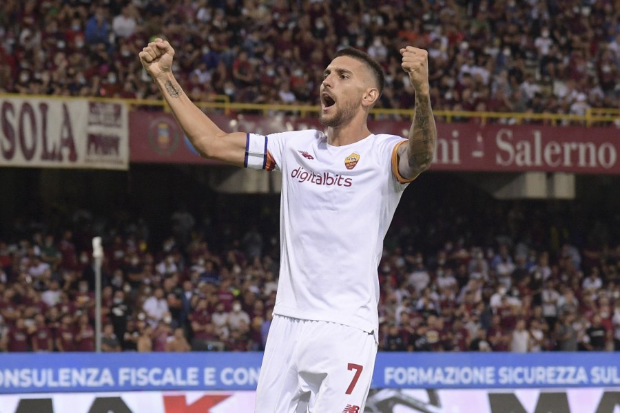 Lorenzo Pellegrini nell'esultanza durante l'ultimo Salernitana-Roma (As Roma via Getty Images)