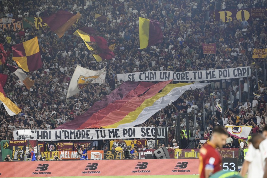 La coreografia della Curva Sud in Roma-Monza