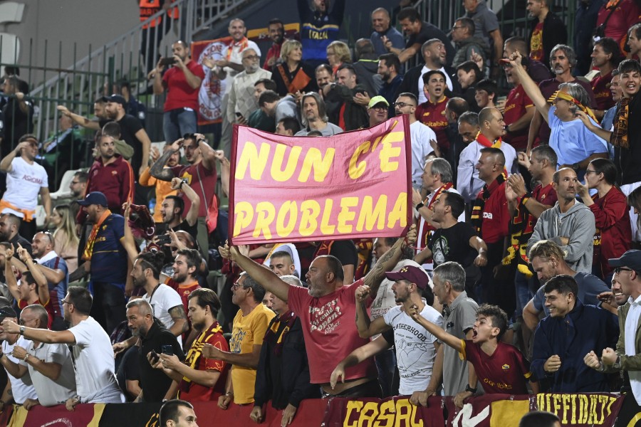 I tifosi della Roma durante la trasferta contro il Ludogorets